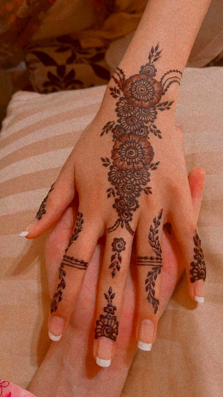 Mehndi Design image