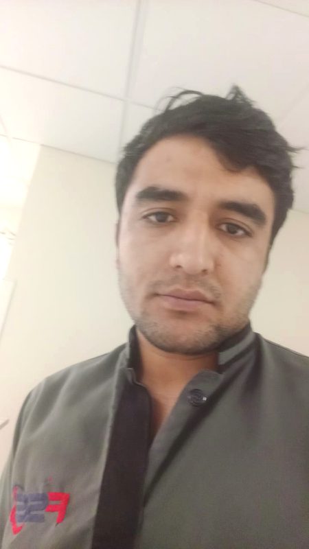 *آج میں نے غور سے آئینہ دیکھا تو  _🥺🫣*
*احساس ہوا کہ معصوم لوگ اب بھی زندہ ہیں 🙈🫠*
*