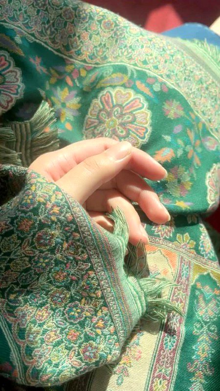 Beautiful People image