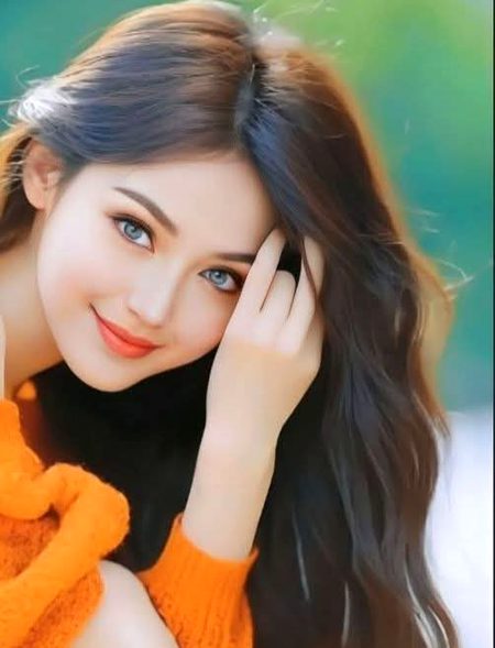 فقط ادا ہی نہیں، دل میں جو اتر جائے
ادا ادا میں وہ رعنائیاں بھی ہوتی ہیں
سنوار دیتا ہے یکسر یہ کارِ عشق ہمیں
یہ اور بات کہ رسوائیاں بھی ہوتی ہیں