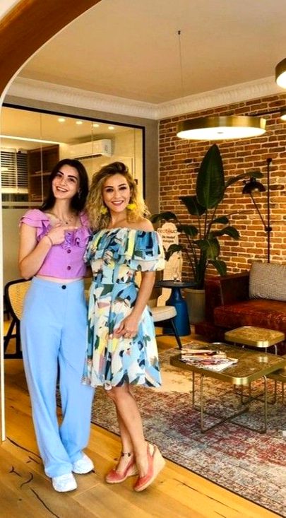 Turkish Celebs image