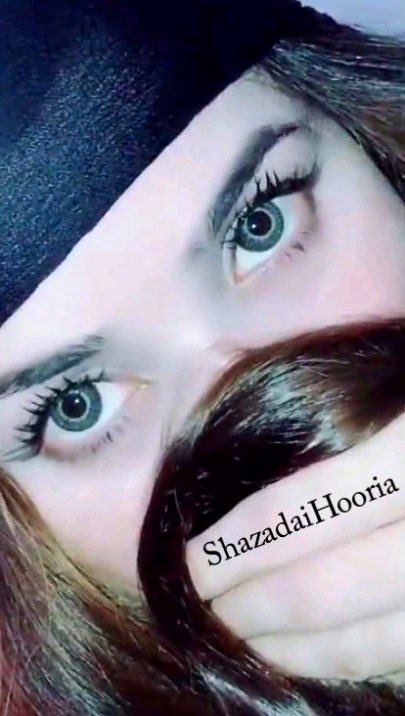 har shakhs nay apne treqy se istemal kya mjhy👑
ur mein smjhti rhi log psend karte hain, mujhe🎭🔥