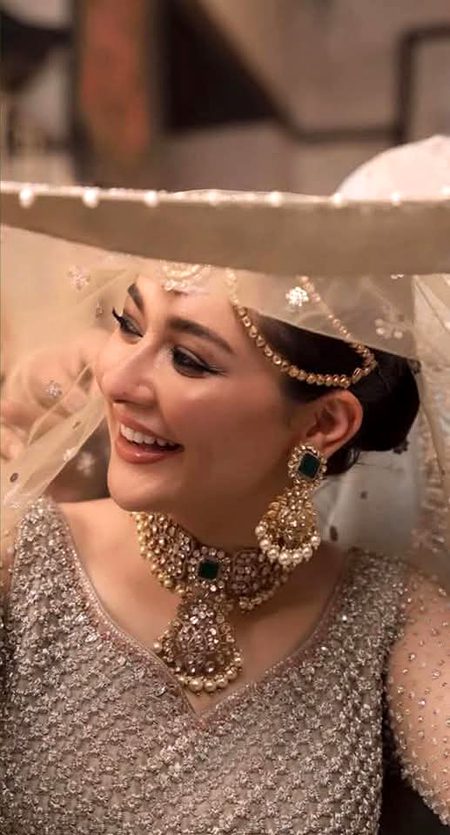 سب سر بسر فریب ہیں کیا انکا اعتبار..
یہ پیار ، حسن ، عشق ،جوانی ،محبتیں💔Unzii🥀