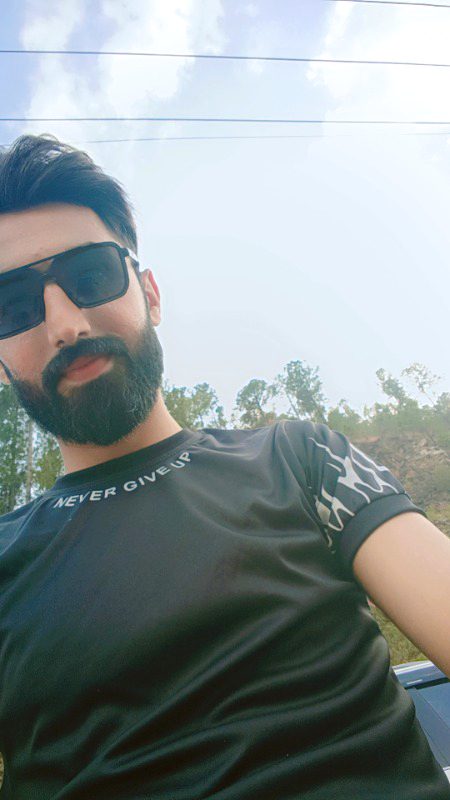 "کسی شخصیت کی سب سے دلکش خوبی یہ ہے کہ اُس کے مزاج میں محبت اور شفقت ہو۔"