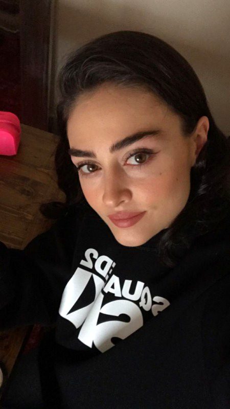 Turkish Celebs image