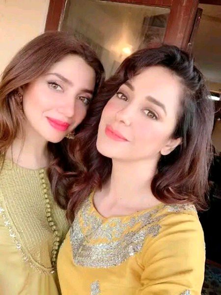 Pakistani Celebs image