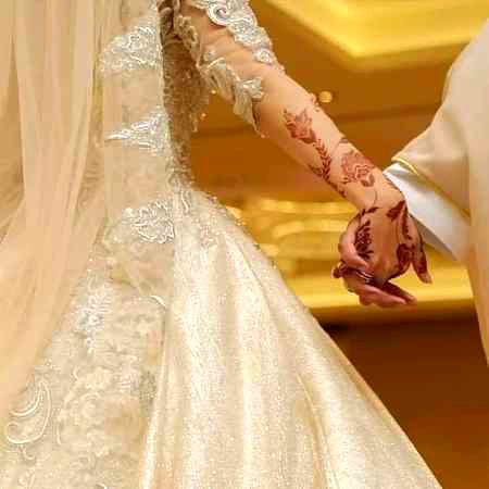 چمکتا ہوا سورج میری خواہش میں نہیں ہے ۔۔🥵🥵 تو مجھکو اپنی کسی شام سے باندھے...
ہوۓ رکھ