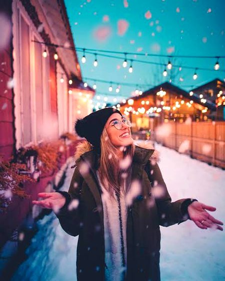 مجھے اب فرق نہیں پڑتا دسمبر بیت جانے سے
اداسی میری فطرت ہے اسے موسم سے کیا مطلب...