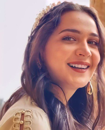 Turkish Celebs image