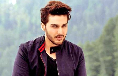 Pakistani Celebs image