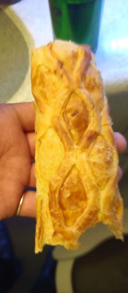 Who wanna eat this sandwich???
.n1