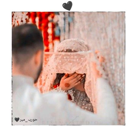 دُنیا کے سارے سُکھ ایک طرف اور تُمھارا ساتھ ایک طرف۔ ❤️🌸
"شاہ_میر"🔥🖤
