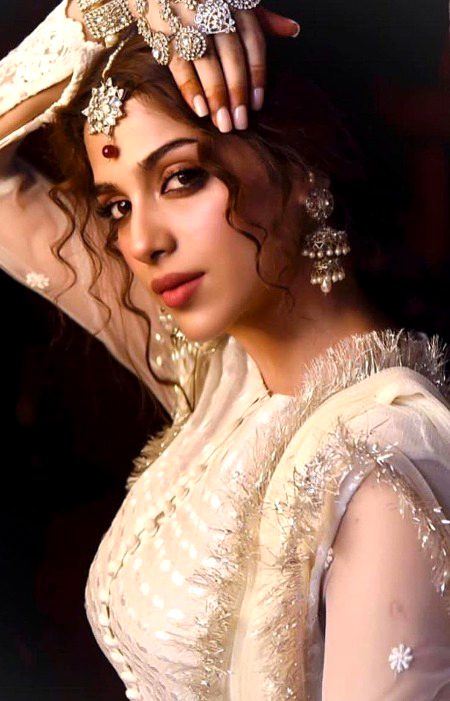 Pakistani Celebs image
