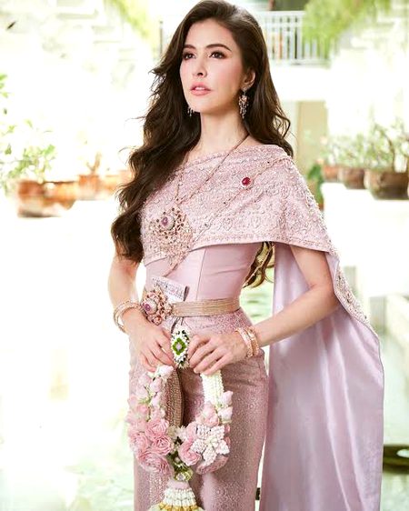 Beautiful People image