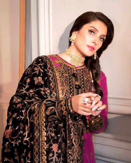Pakistani Celebs image