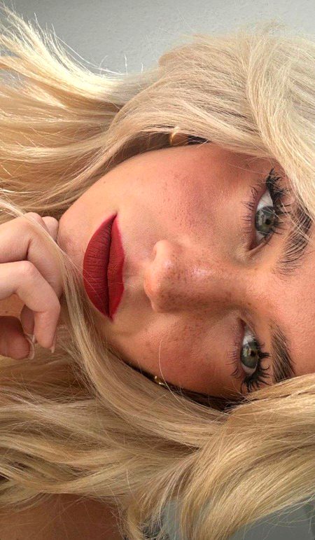 Beautiful People image