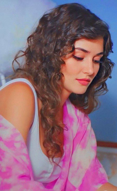 Turkish Celebs image