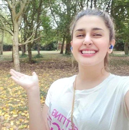 Pakistani Celebs image