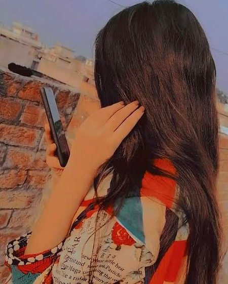 Tery ishq pr dhalty hain meri sham k qissay
Khamoshi say mangi gae meri dua hu tum
H....A