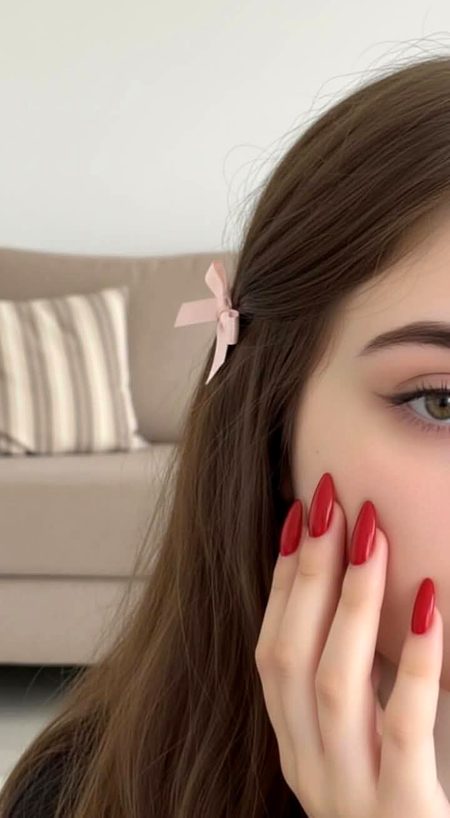 میں وہ کیوں بنو جو تمہیں چاہیے تمہیں وہ قبول کیوں نہیں جو میں ہوں۔✨🤧