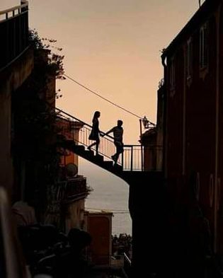 میـــرے نزدیک آپ ایســی
 خُوبصــــورت کتاب ہو جس کا ہـر
 صفحـــــہ مُحبت بیان کرتا ہـــے، ❤️💕
#