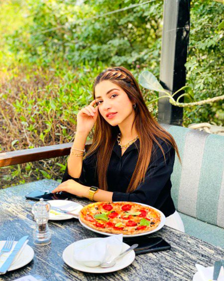 Pakistani Celebs image