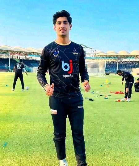 Pakistani Celebs image