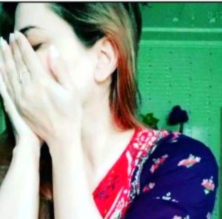 اے حاصل خلوص بتا کیا جواب دوں؟؟ 
یہ دنیا پوچھتی ہے کے میں اداس کیوں ہوں🔥