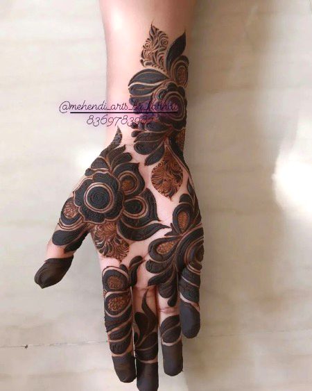 Mehndi Design image