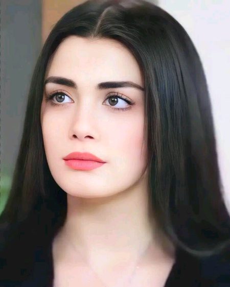 Turkish Celebs image