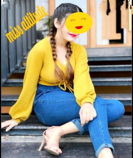 تیرے پیار کے جھوٹے دھوکے کھا بھی  لیتے😞
تیری جگہ۔کوئی اور ہوتا تیری قسم جلا نہ دیتے🔥
Khushi✌💔