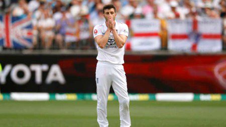 Mark Wood has been ruled out of the remainder of the Ashes series
