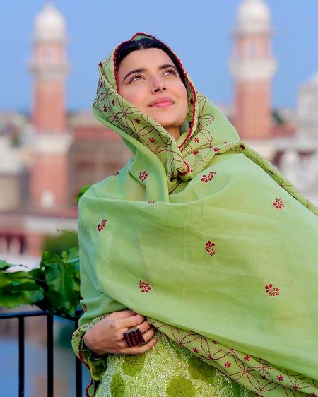 Beautiful People image