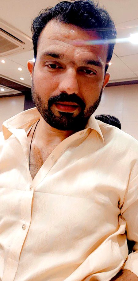 غصہ آتا ہی نہیں ناجانے..!❤
کتنی محبت ہو گئ ہے تم سے.. ❤