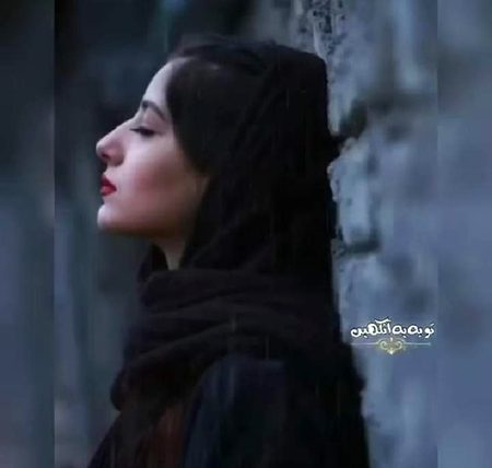 مگر اُس نے خُدا کی قسم کھا کر کہا تھا🥀
 مُجھے تُم سے مُحبت ہے🔥 Mahii 💔