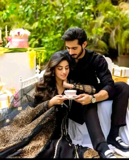 مُجھے غرض ہےمٹھاس سے 🔐 💕
چائے ہو یاآپکی باتیں 🌸
🌹🌹