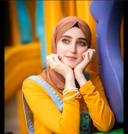 Beautiful People image