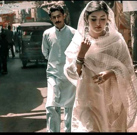 "ہم ایک جیسے ضدی تھے سو جانتے تھے🥀
کہ بچھڑگیے تو کبھی رابطہ نہیں ہو گا🔥 Mahii 💔
