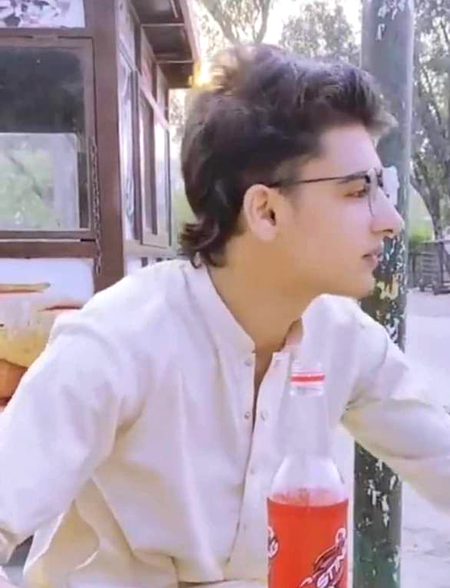 Beautiful People image