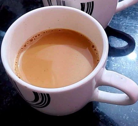 چائے ☕اور چاہت ایک جیسے ہوتے ہیں 🩷
ملیں تو سکون نہ ملیں تو بیقراری۔۔
🌻🍀🌿☘️🌻☘️🌿🍀