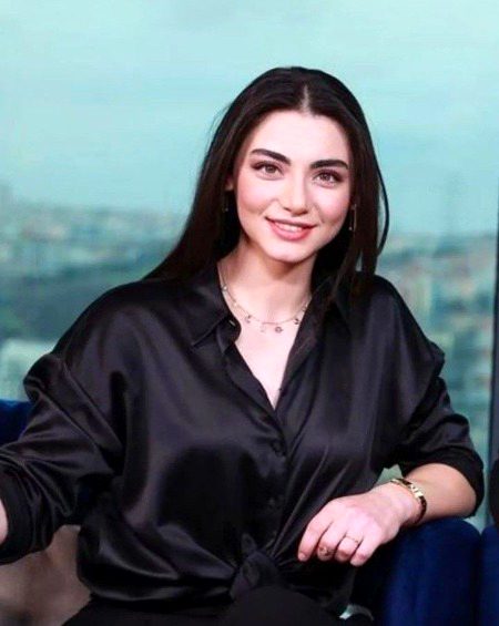 Turkish Celebs image