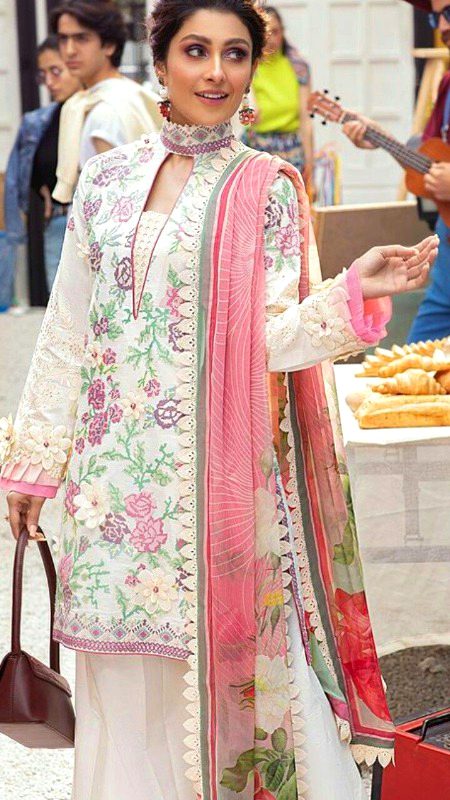 Pakistani Celebs image