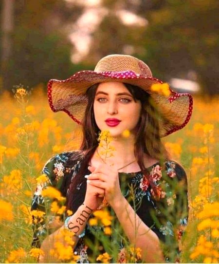 Beautiful People image