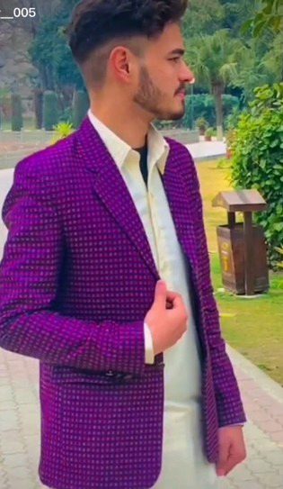 :یاد تو آتے ہو ہر روز ،،،،، مگر تجھے آواز نہیں دیں گے ❤
لکھیں گے تیرے لیئے ہر شعر مگر تیرا نام نہیں لیں گے❤