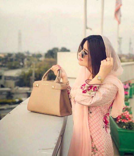 Beautiful People image