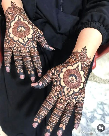 Mehndi Design image