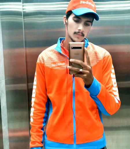 HeartBroken.  (Paarii)