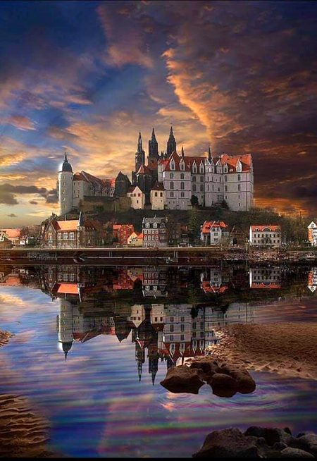 Beautiful Structures image