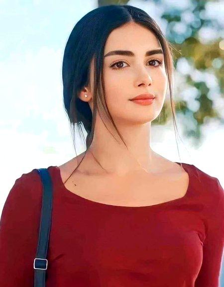 Turkish Celebs image