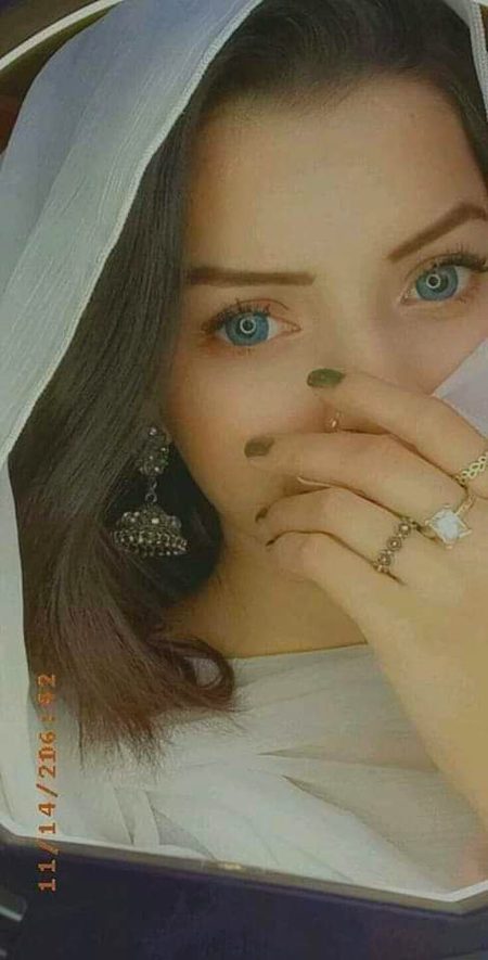 Beautiful People image